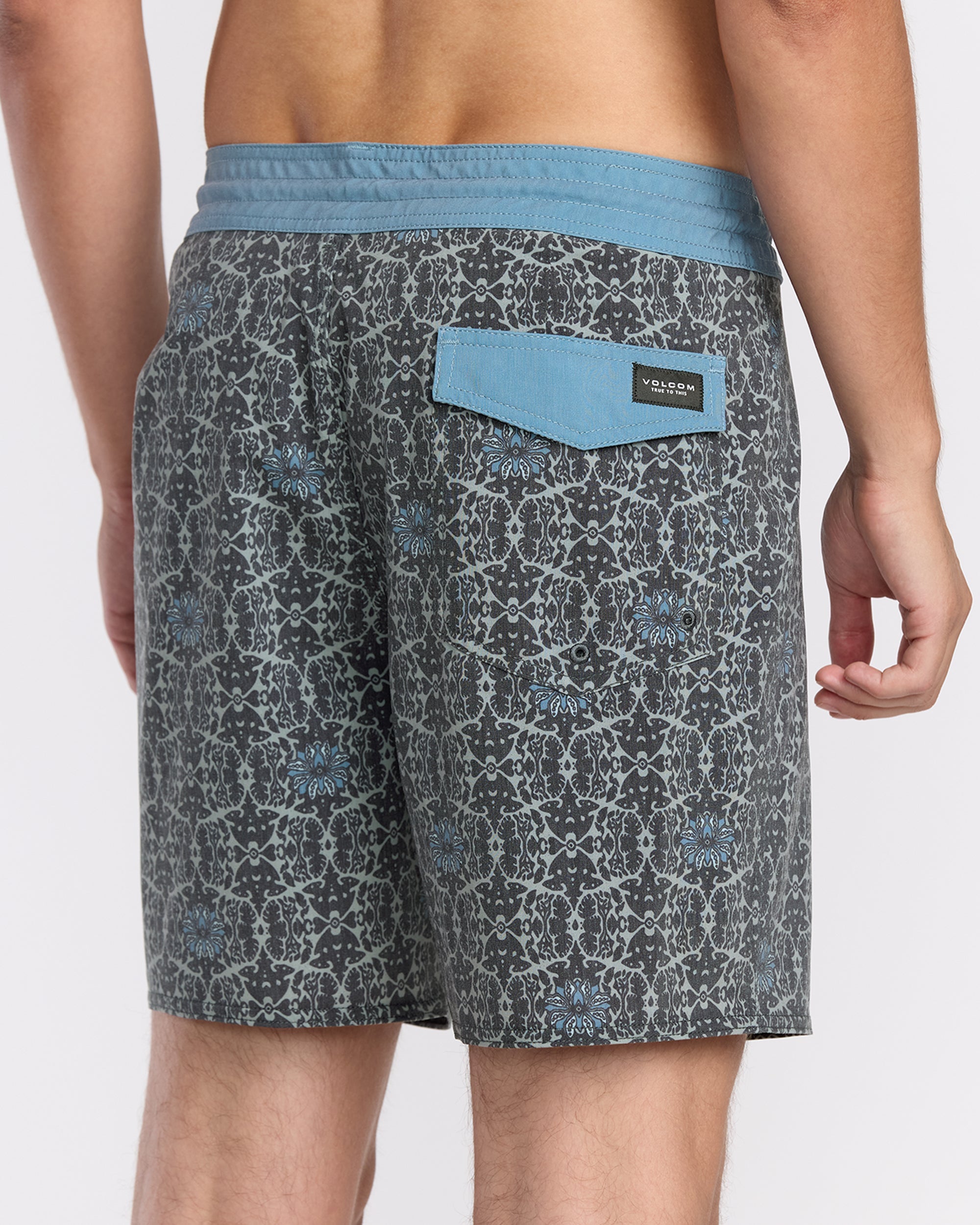 Men's Psych Cotton Stretch Stoney 17 Swim Trunks - Image 7